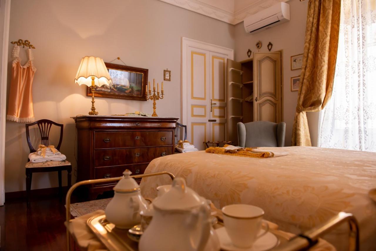 Casa Isabella B&B 罗卡圣乔瓦尼 外观 照片