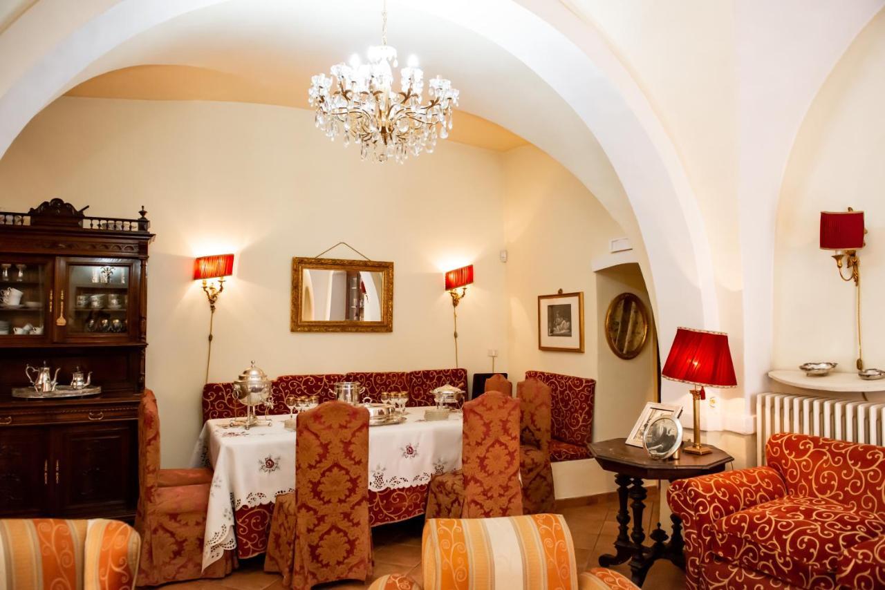Casa Isabella B&B 罗卡圣乔瓦尼 外观 照片