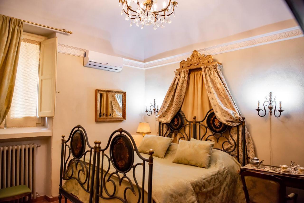 Casa Isabella B&B 罗卡圣乔瓦尼 外观 照片